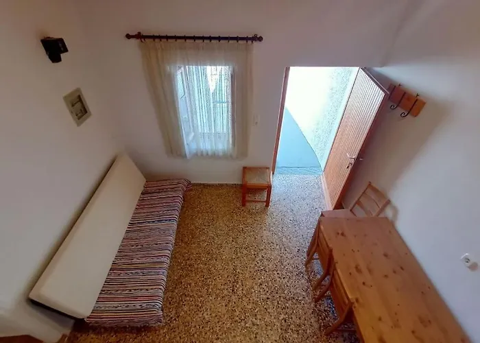 στη μεσσάδα... Sti Messada... *