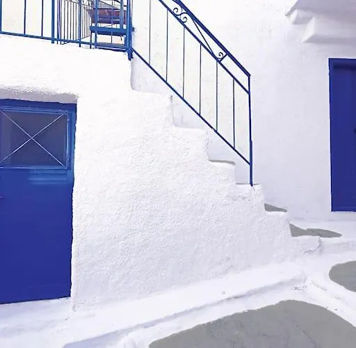 στη μεσσάδα... Sti Messada...