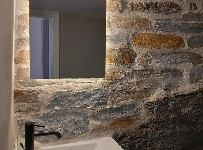 στη μεσσάδα... Sti Messada...