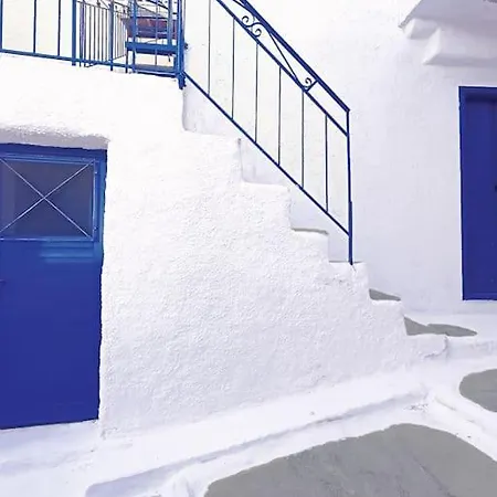 στη μεσσάδα... Sti Messada...